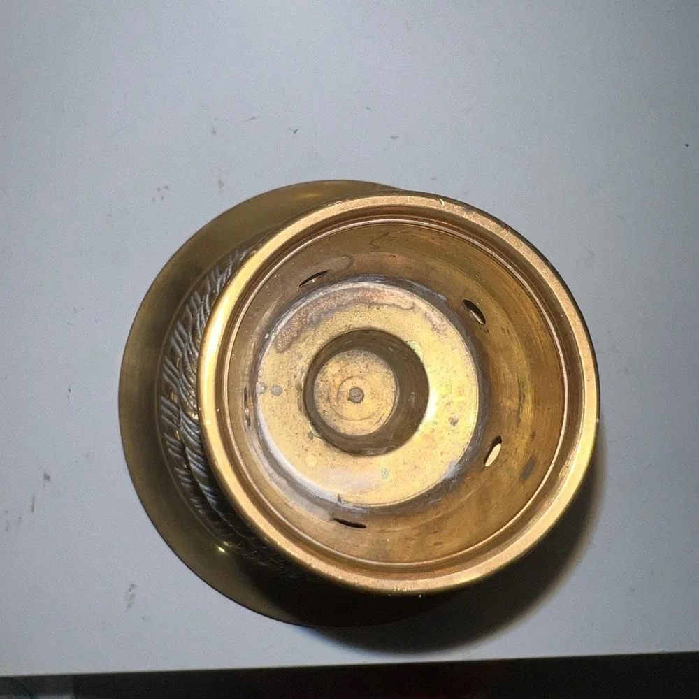 Vintage Mottahedah Solid Brass 6